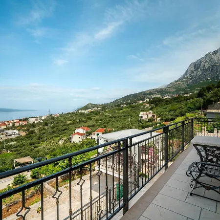 Holiday home Holiday Bellavista By Interhome Makarska