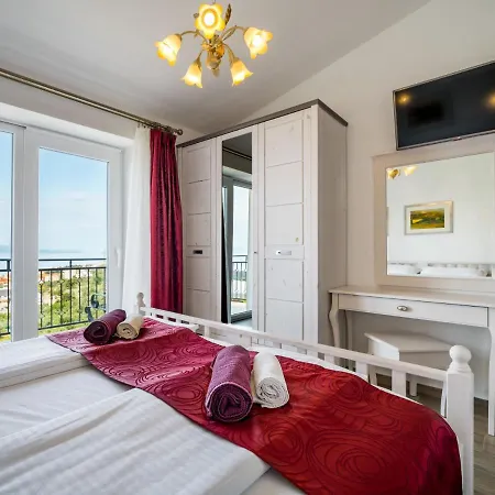 Holiday home Holiday Bellavista By Interhome