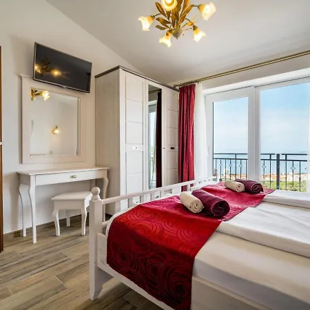 Holiday home Holiday Bellavista By Interhome Makarska