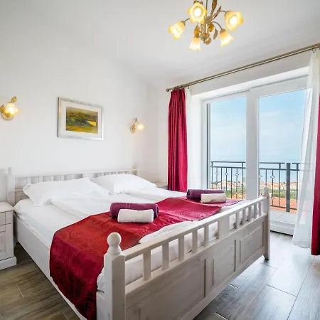 Holiday home Holiday Bellavista By Interhome Makarska